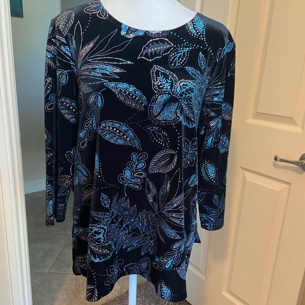 Black & Turquoise Sparkly Top